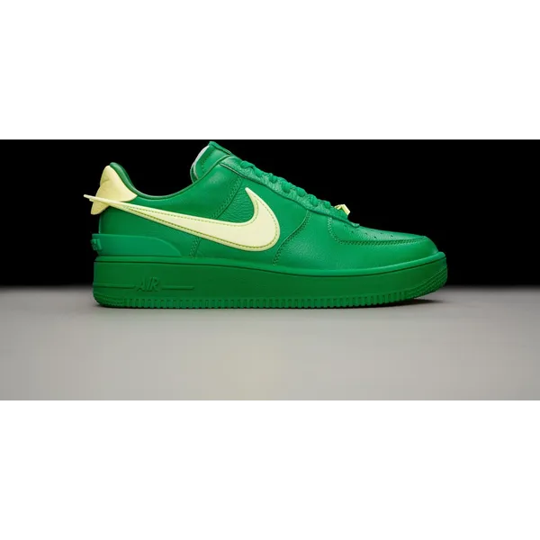 Nike Air Force 1 Low SP AMBUSH Pine Green - DV3464-300 - Maat 39 - GROEN - Schoenen