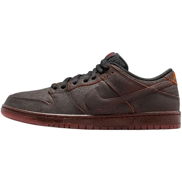 Nike Dunk SB Low Krampus Bruin/Oranje, vergelijk prijzen bij 1 winkel
