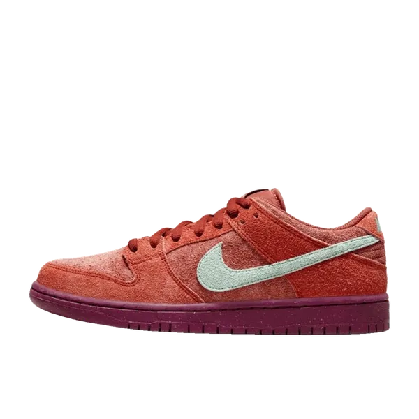 Nike SB Dunk Low "Mystic Red", vergelijk prijzen bij 1 winkel