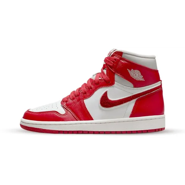 Nike Air Jordan 1 Retro High OG "Chenille" Rood/Wit, foto 2 van 2