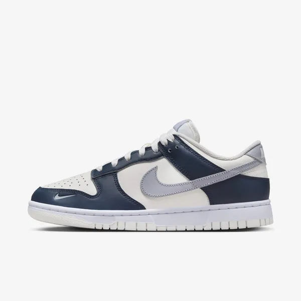 Nike Dunk Low - Maat 39 - Gebroken Wit / Donkerblauw / Grijs - Sneakers Unisex - Doos Zonder Deksel