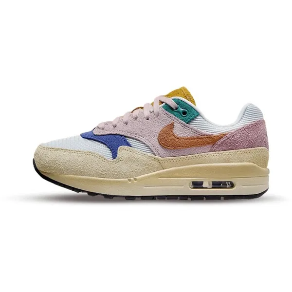 Nike Air Max 1 beige/pink