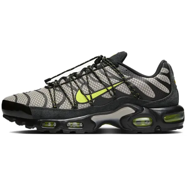 Nike Nike Air Max Plus Utility Black Volt — vergelijk prijzen bij 1 winkel