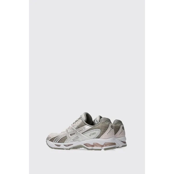 ASICS Gel-Nimbus 10.1 Cream/Pink Cloud, foto 2 van 2