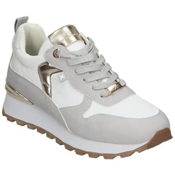 XTI Lage Sneakers Xti 108667 — vergelijk prijzen bij 1 winkel