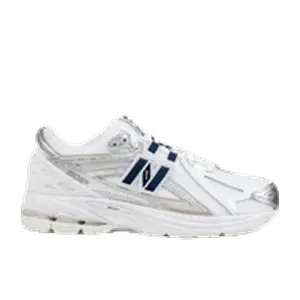 New Balance 1906 wit