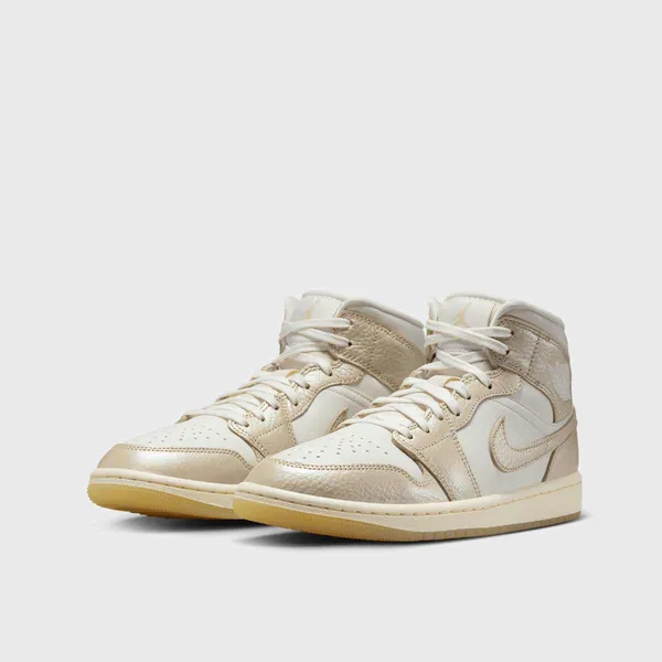 Nike Air Jordan 1 Mid SE Wit, foto 3 van 3