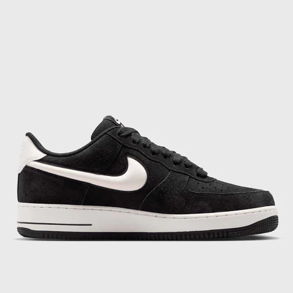 Nike Air Force 1 '07 LV8 Zwart, foto 2 van 3
