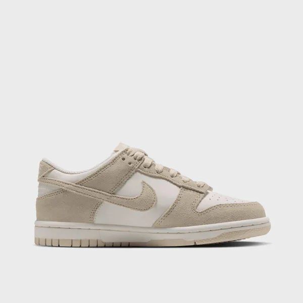 Nike Dunk Low SDE (GS) Beige, foto 2 van 3