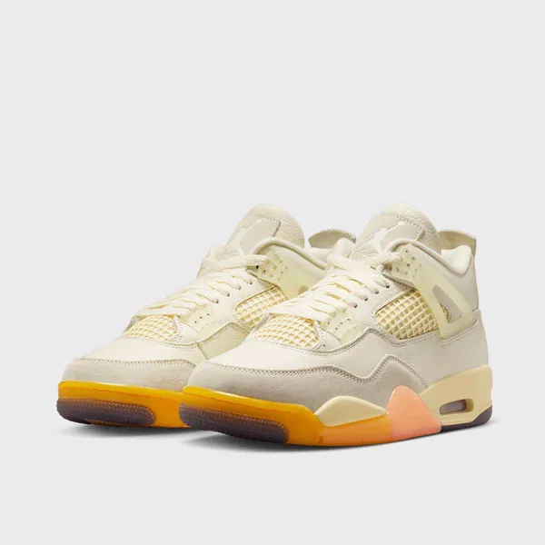 Air Jordan 4 Retro Beige, foto 3 van 3