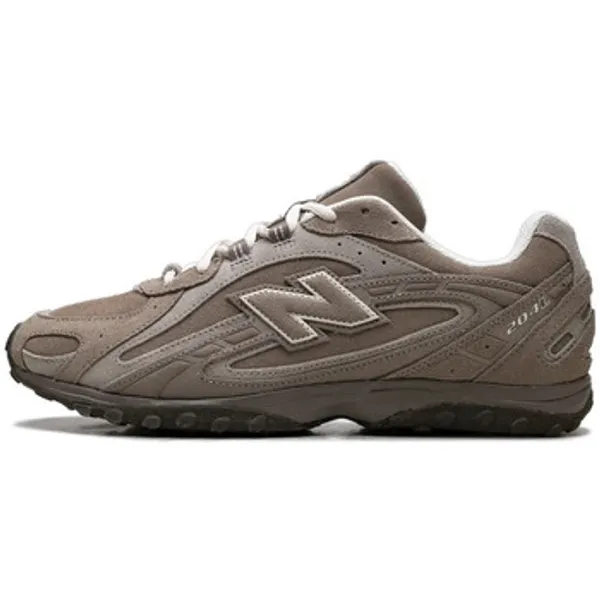 New Balance 204L Mushroom Bruin, vergelijk prijzen bij 1 winkel
