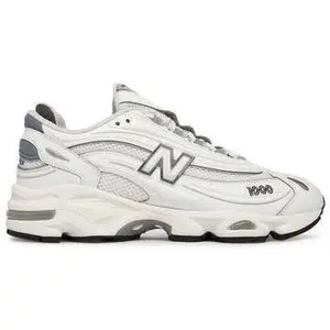 New Balance 1000 wit