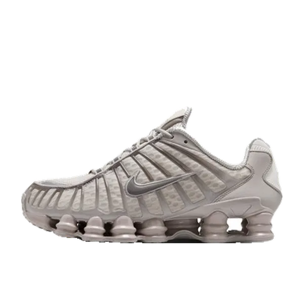 Nike Shox TL Bruin, vergelijk prijzen bij 2 winkels