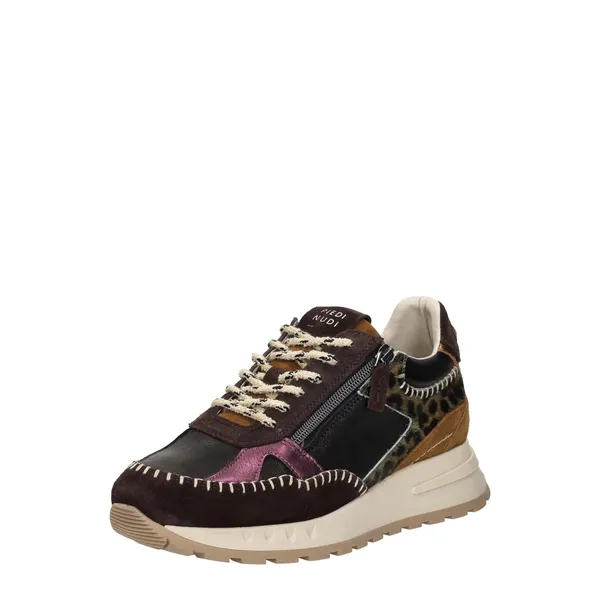 Piedi Nudi Hedy Wit, foto 2 van 4