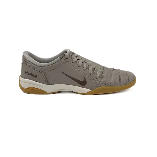 Nike Total 90 III Lichtbruin, vergelijk prijzen bij 1 winkel
