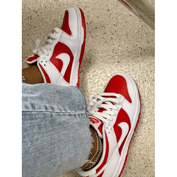 Nike Dunk Low Championship Red, vergelijk prijzen bij 1 winkel