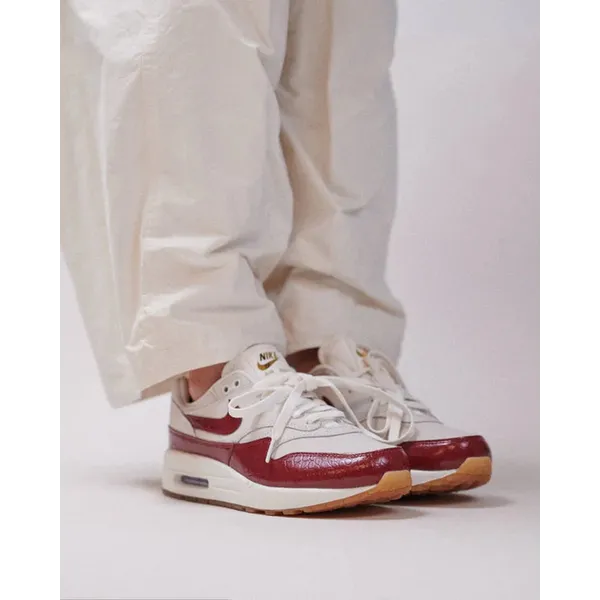 Nike Air Max 1 LX Team Red, vergelijk prijzen bij 1 winkel