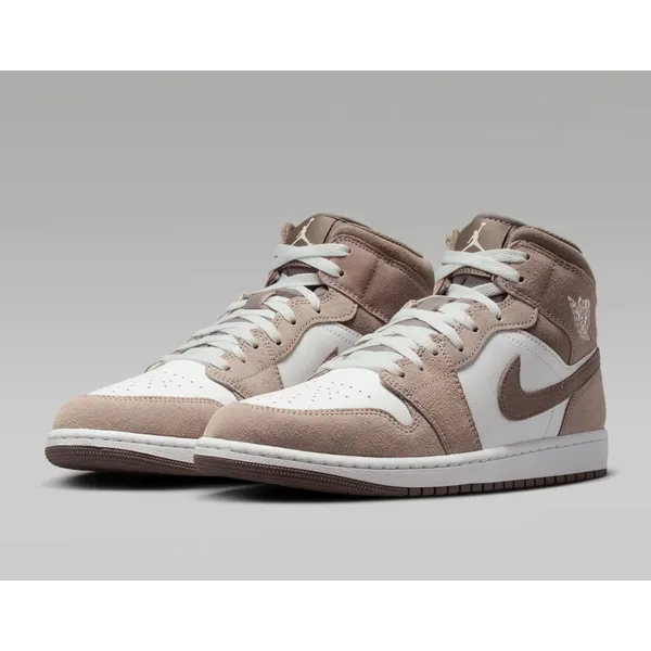 Nike Air Jordan 1 Mid Beige, vergelijk prijzen bij 1 winkel