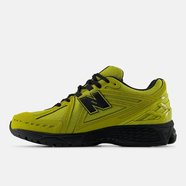 New Balance 1906R Cordura Marshland/Black Groen/Zwart 1906, foto 2 van 2