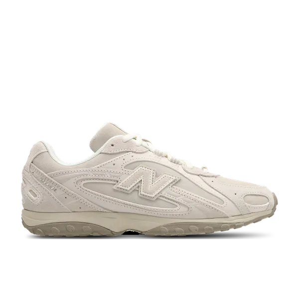 New Balance 204L Beige Suède, vergelijk prijzen bij 3 winkels