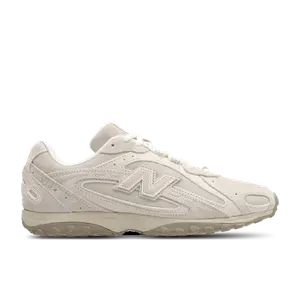 New Balance 204L beige