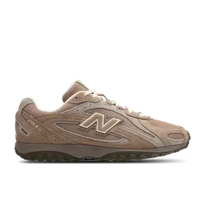 New Balance 204L bruin