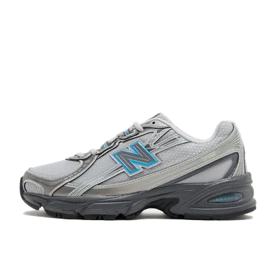 New Balance 740