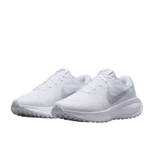 Nike Revolution wit