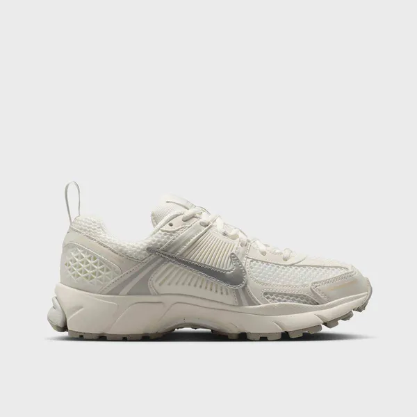 Nike Vomero 5 (GS) Beige, foto 2 van 3