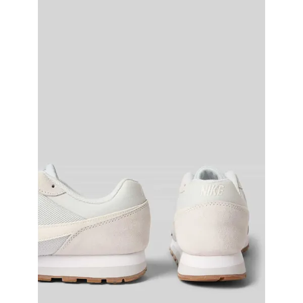 Nike MD Runner 2 Lichtgrijs, foto 2 van 2