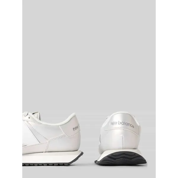 New Balance 237 Zilver, foto 2 van 2