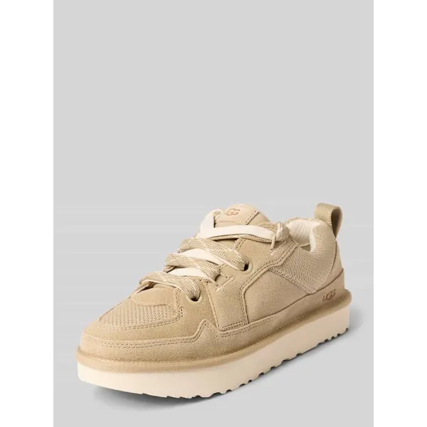 UGG Lowmel Beige, vergelijk prijzen bij 1 winkel