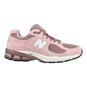 New Balance 2002R roze