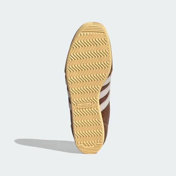 adidas Japan, foto 4 van 5