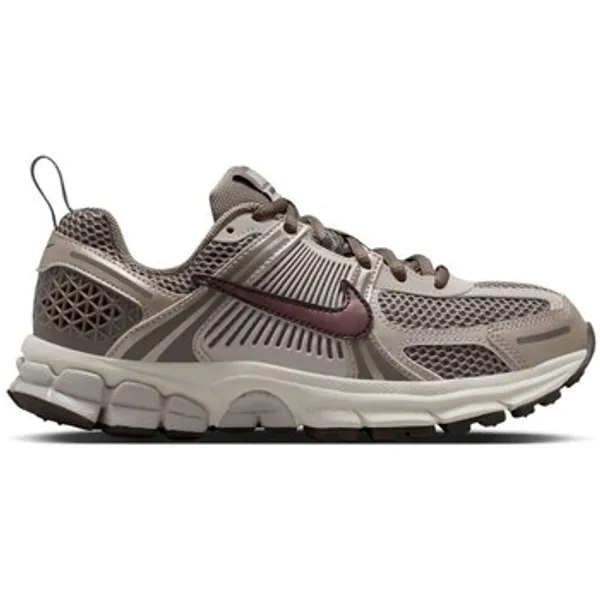 Nike Lage Sneakers Bruin, vergelijk prijzen bij 1 winkel
