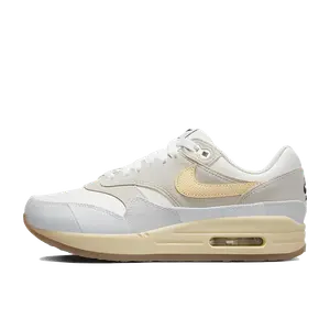 Nike Air Max 1 beige
