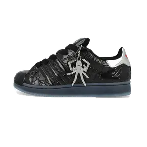 Adidas X Sp5der Superstar x Sp5der zwart
