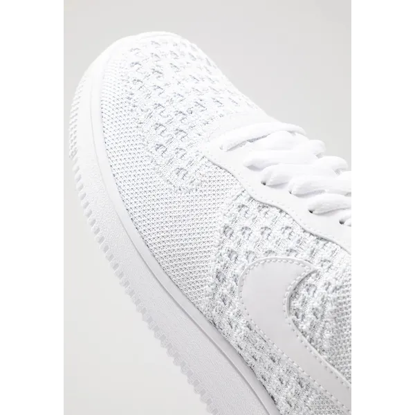 Nike Air Force 1 Flyknit 2 White Pure Platinum, foto 3 van 3