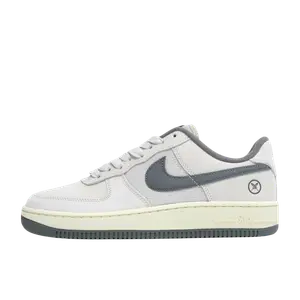 Nike Air Force 1 '07 wit