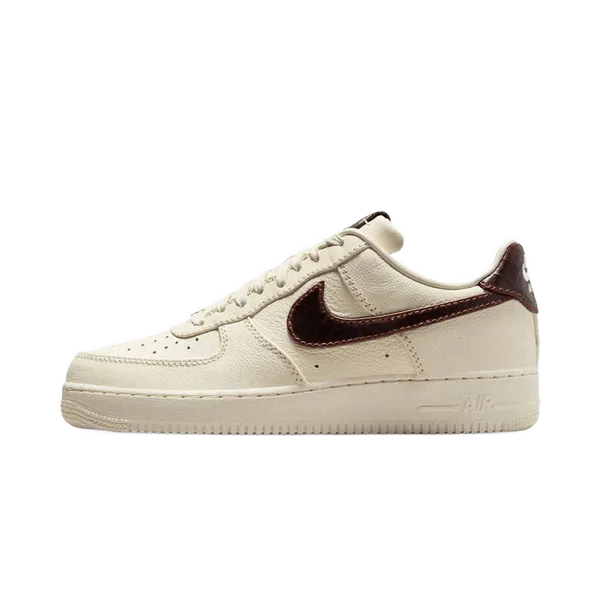 Nike Air Force 1 Low '07 Soft Pearl Brown Croc, foto 2 van 2