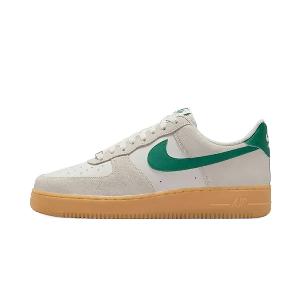 Nike Air Force 1 Low '07 LV8 Phantom Malachite Gum, foto 2 van 2