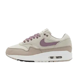 Nike Air Max 1 beige
