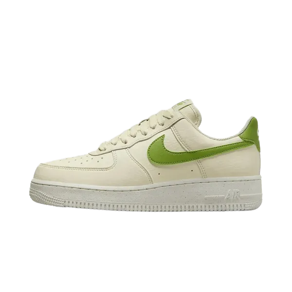 Nike Air Force 1 Low '07 SE Coconut Milk Chlorophyll, foto 2 van 2