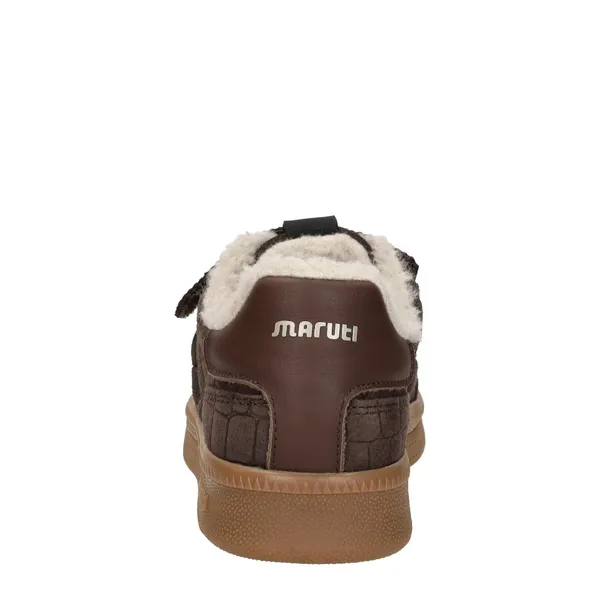 Maruti Yana Bruin, foto 3 van 4