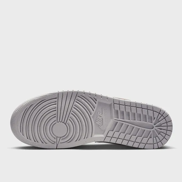 Air Jordan 1 Low SE Bruin, foto 3 van 3