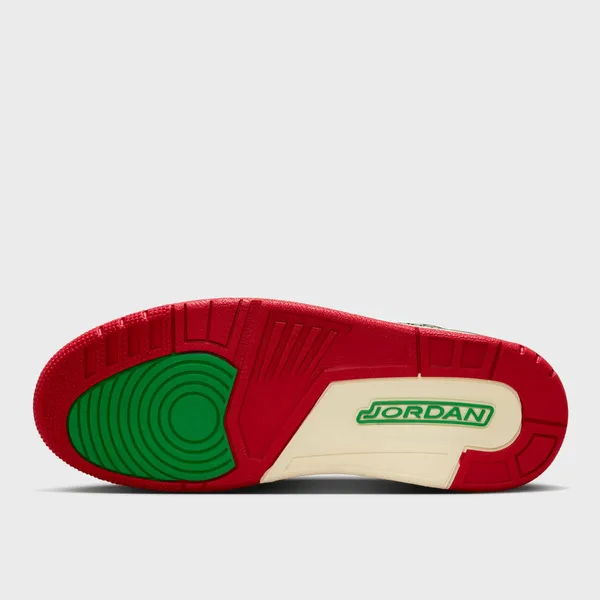 Jordan Spizike Low Wit, foto 3 van 3