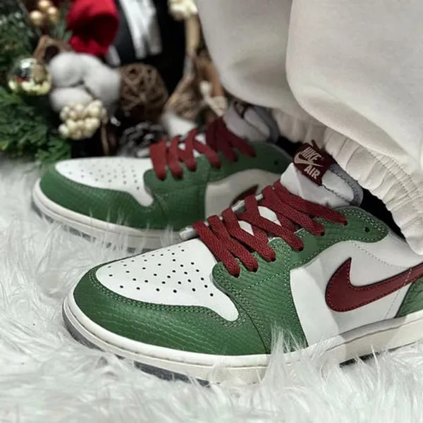 Jordan 1 Retro Low OG Year of the Dragon (2024), vergelijk prijzen bij 1 winkel