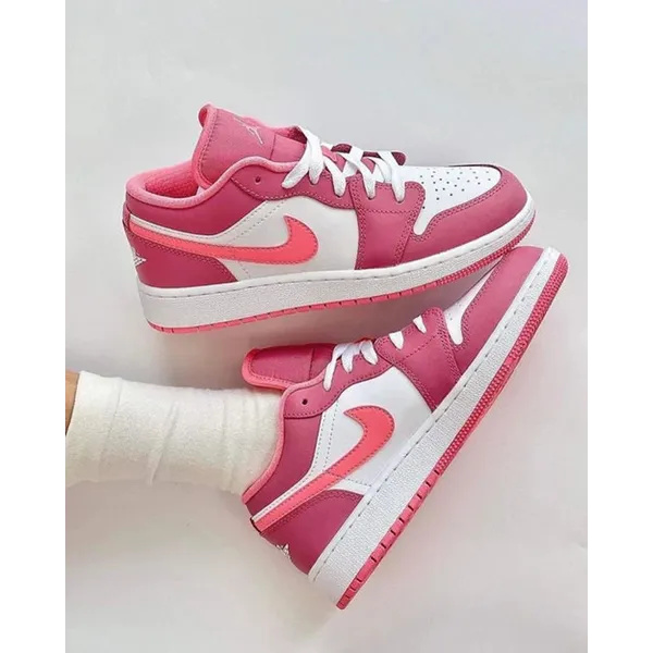 Jordan 1 Low Desert Berry (GS), vergelijk prijzen bij 1 winkel