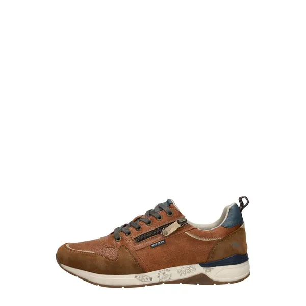 Mustang Lage Sneakers Cognac, vergelijk prijzen bij 1 winkel
