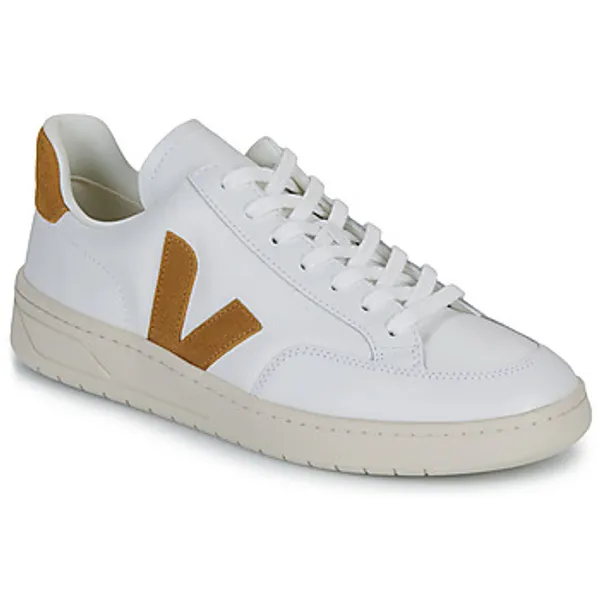 Veja V Wit, vergelijk prijzen bij 1 winkel